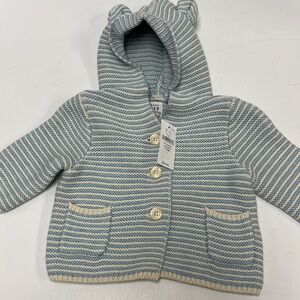 Beautiful Gap infant sweater!